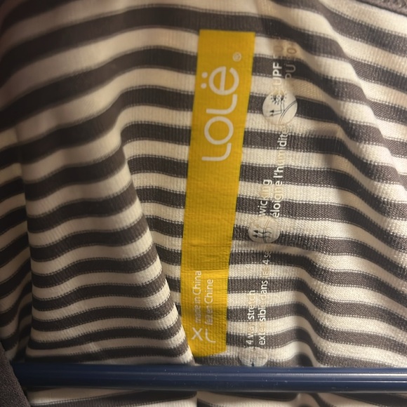 Lole Women’s top. - Picture 2 of 2